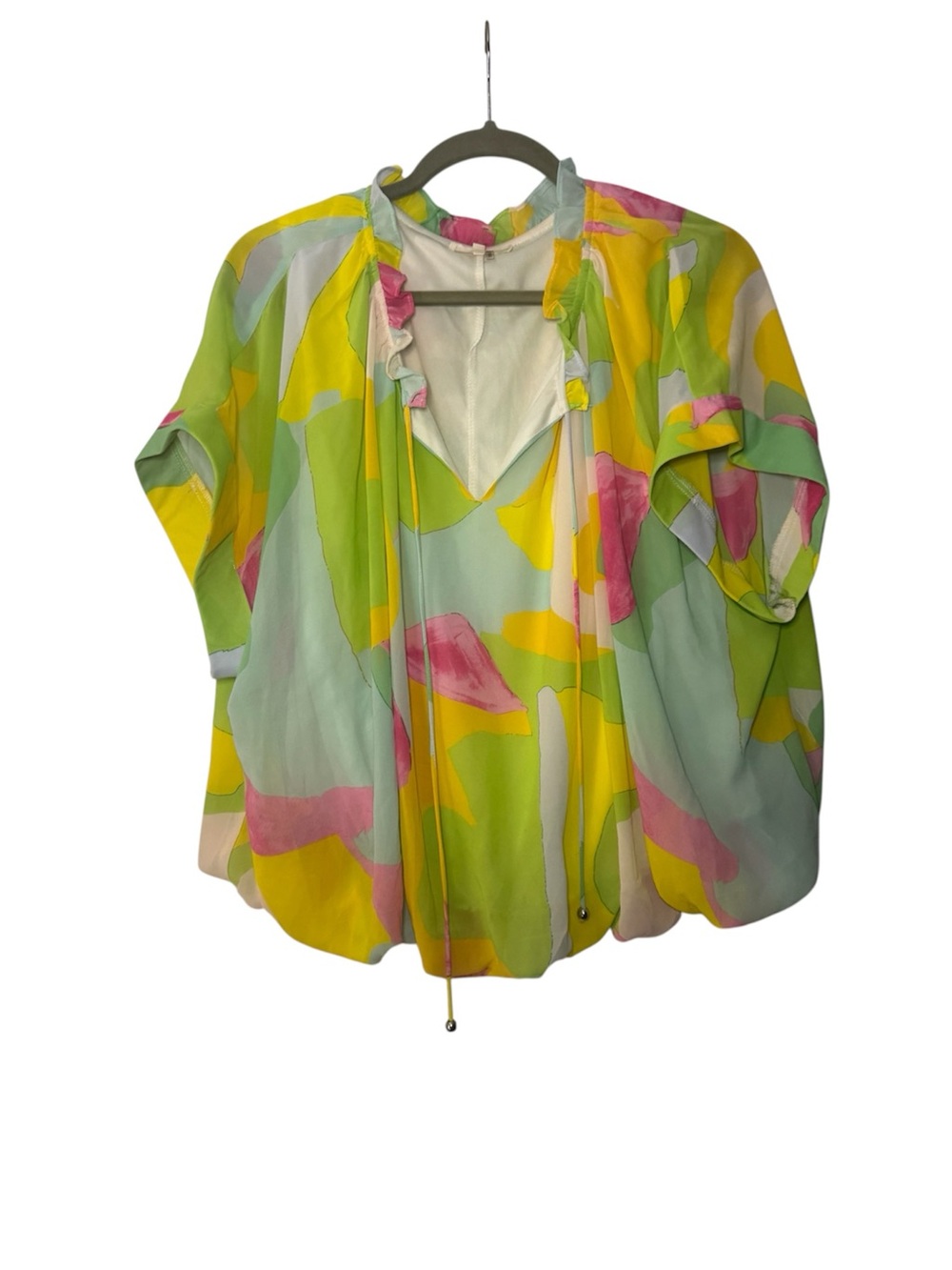 entro Bubble-Edge Top in Green, Yellow, Pink